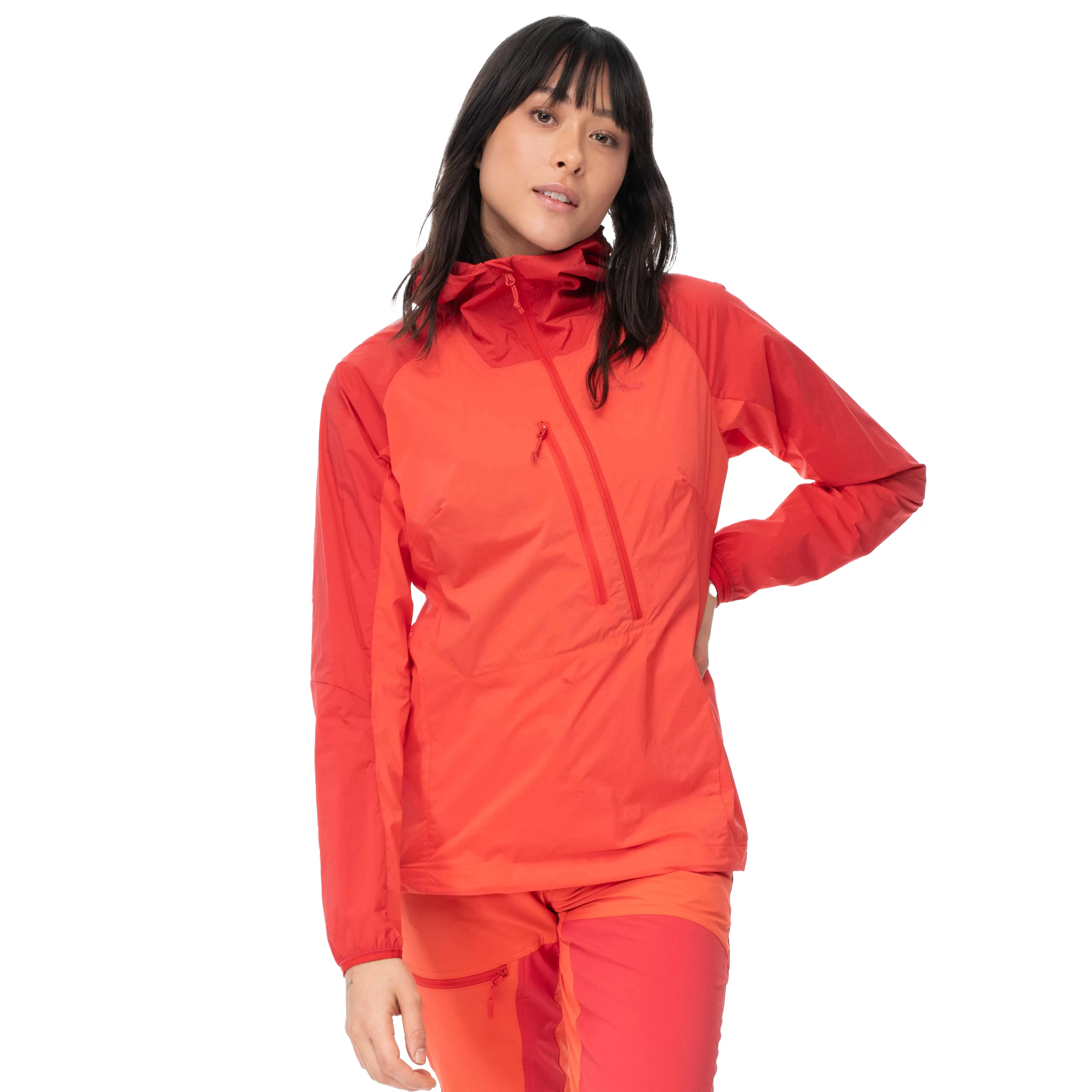 Cecilie Light Wind Anorak - | Bergans Online