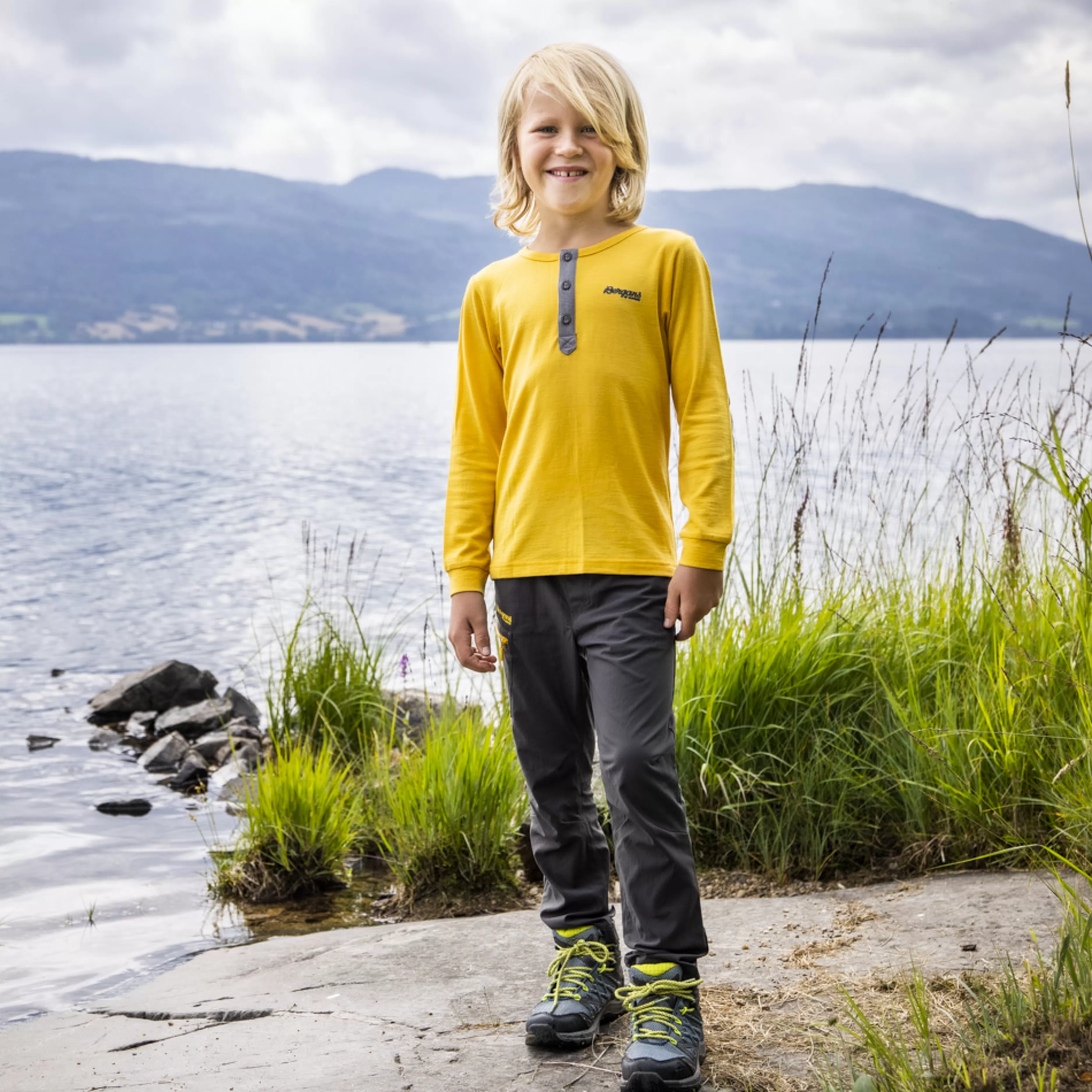 Lilletind V2 Light Softshell Kids Pants - | Bergans Online