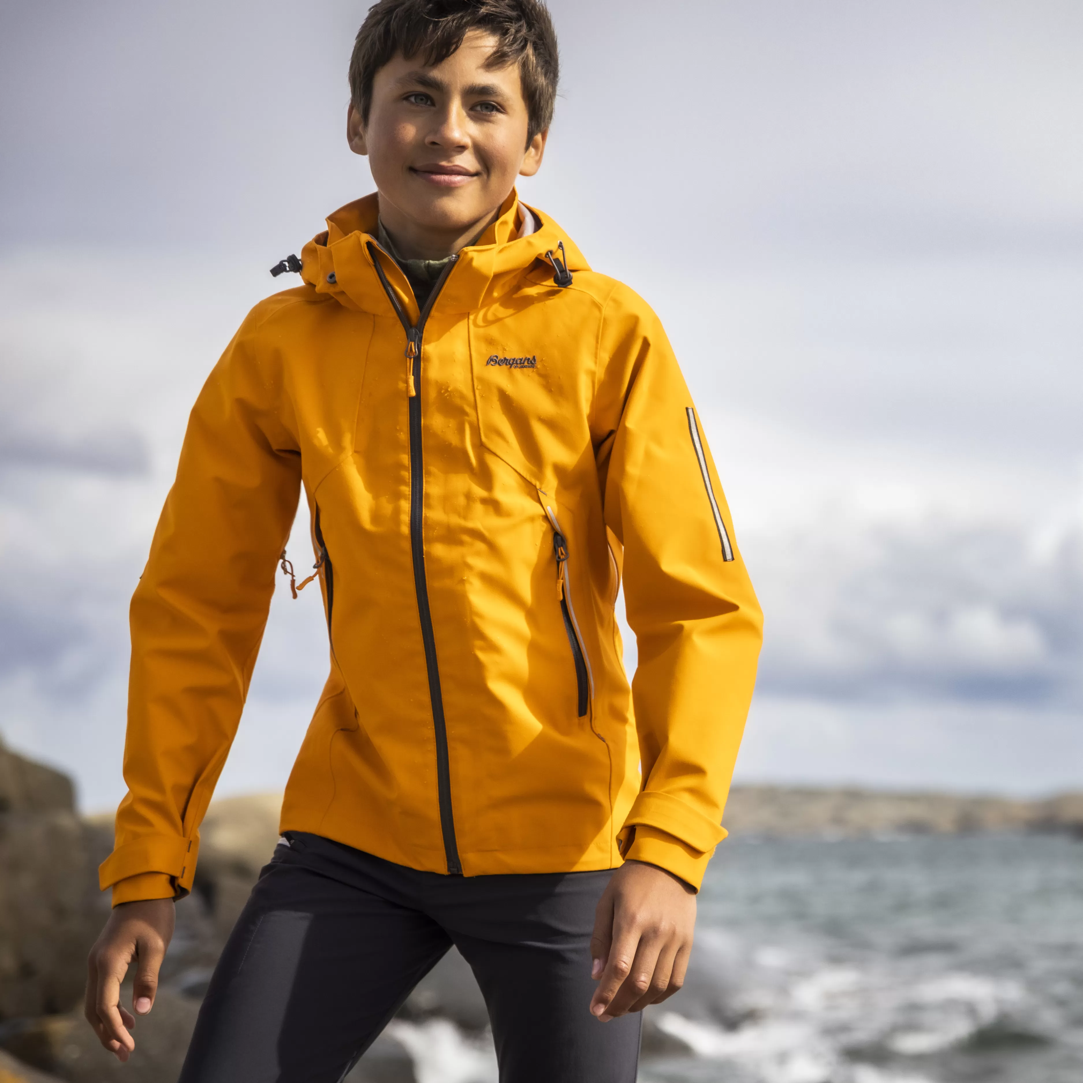 Sjoa 3L Youth Jacket - | Bergans Hot