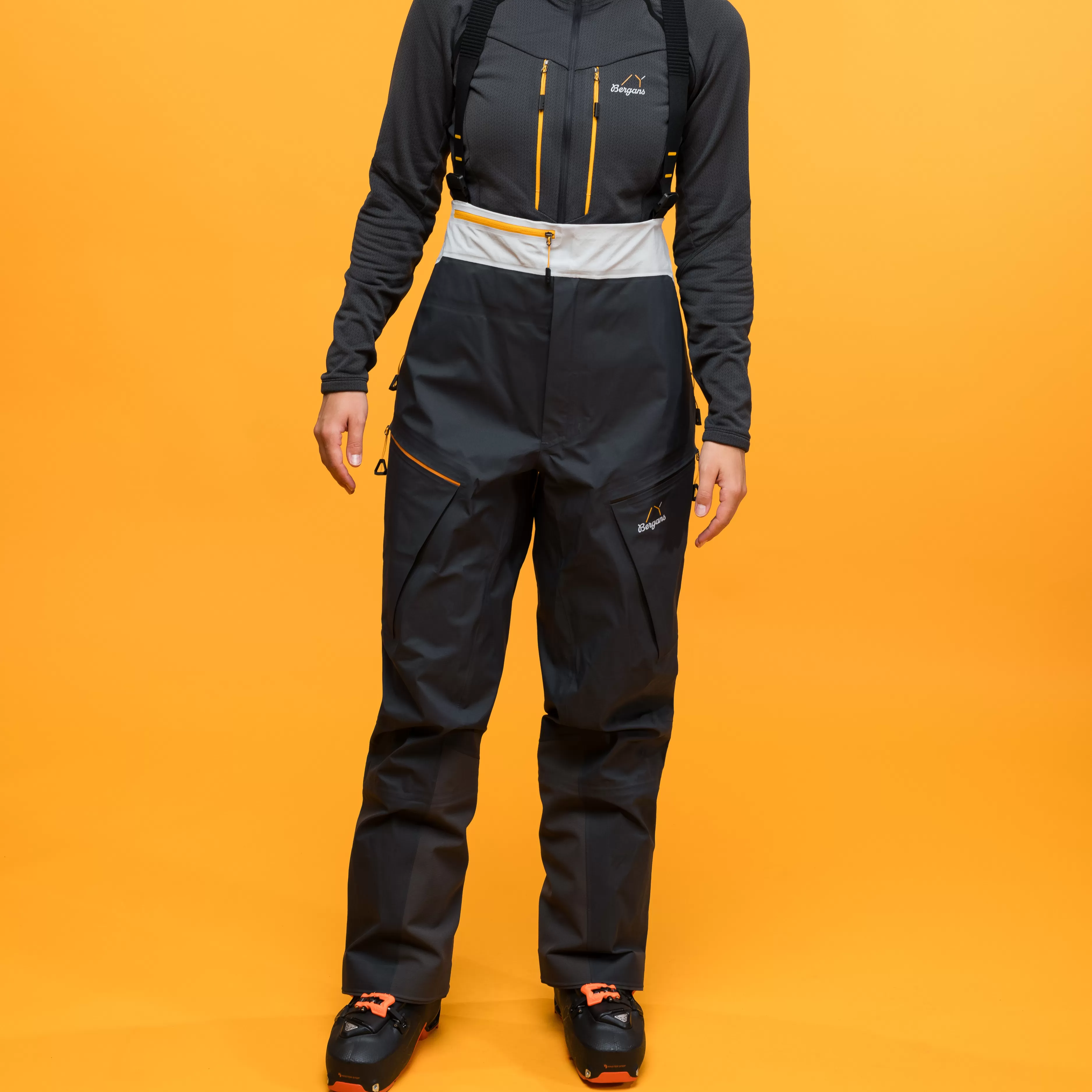 Y MountainLine Breathe 3L Shell Bib Pants Women - | Bergans Online